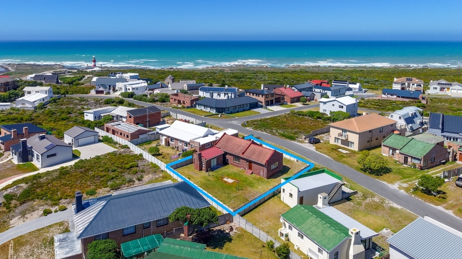 2 Bedroom Property for Sale in Agulhas Western Cape